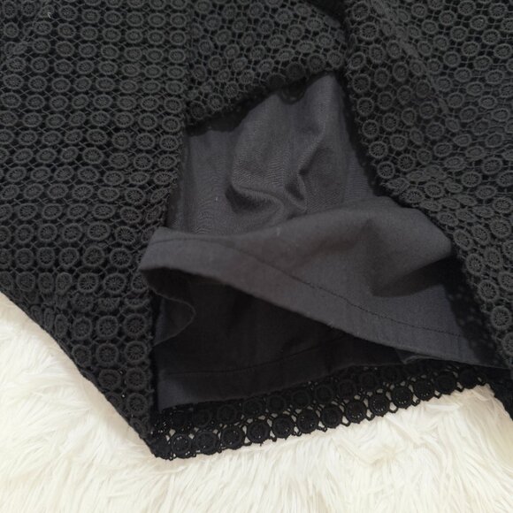 Women Garnet Hill Sleeveless Eyelet Knee Length Dress in Black Size 10 - Picture 6 of 9